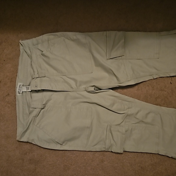 Boot cut cargo pants - Picture 2 of 5